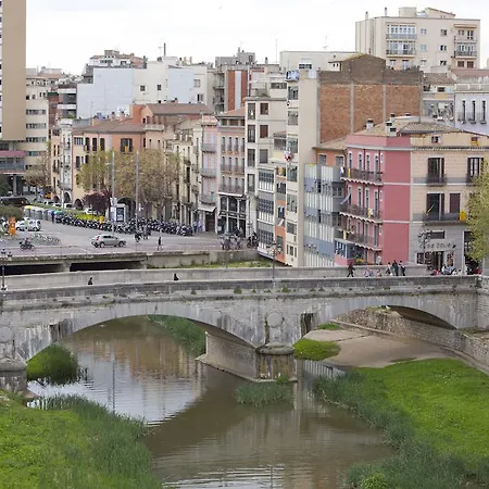 Apartament L'encant De La Rambla Apartamento *